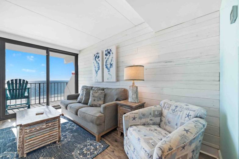 Beachfront Condo in an Amazing Location