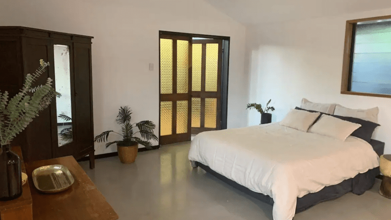 Modern East Side Studio with a Pool